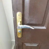درب اتاق خواب