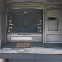 دستگاه عابر کاملا سالم
