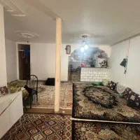ویلایی راه جدا/طبقه همکف/ ۷۰متری/ طالقانی ۲۴