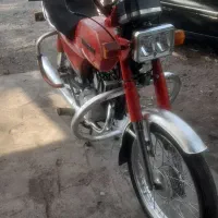سوزوکی ۱۰۰