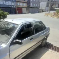 پراید مدل ۸۵ نقره‌ای