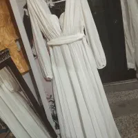 لباس عقد