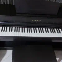 پیانو حرفه ای یاماها مشابه آکبند Yamaha clp735