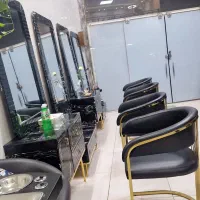 دعوت به همکاری  در سالن زیبایی