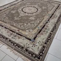 فرش صادراتی ۵۰۰ شانه در حد نو یک تخته