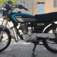 موتور سیکلت 200