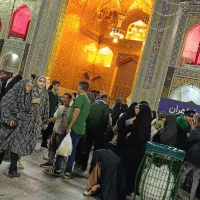 مشهد با کمک خیرین