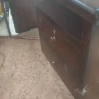 میز اداری و میز تلویزیونی