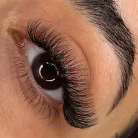 کاشت مژه و ناخن و کراتین مو
