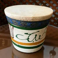 طبلک سفالی ودا ۲۲.۵ سانتی‌متری با پوست طبیعی