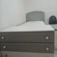 تخت خواب نو جوان