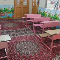 نیمکت مدرسه