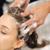 اسکالپ اسکراب تخصصی/درمان چربی ،شوره ،ریزش