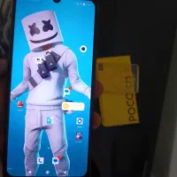 گوشی پوکو c75   با حافظه ۲۵۶ گیگ و رام ۸