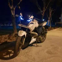 آپاچی 180