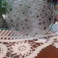 پیش‌دستی‌تک‌کریستال‌‌طرح‌دار‌الماس‌نما