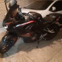 ار اس ۲۰۰ مزایده