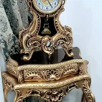 ساعت کنسولی