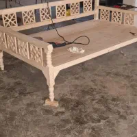 تولیدی تخت سنتی