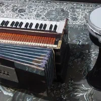 هارمونیه با زیر بغلی