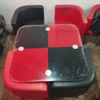 میز ناهارخوری ۴ نفره کم جا مناسب برای همه جا