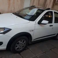 کویکr
