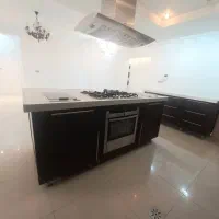 100 متر تراس / 235 متر 3 خواب / 2 پارکینگ