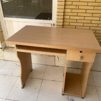 میز کامپیوتر و تحریر