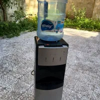 ابسردکن یخچال دار کم کارکرد