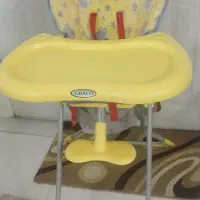 صندلی کودک