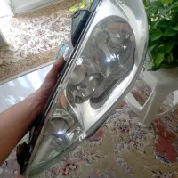 چراغ جلوی ۲۰۶