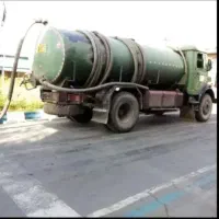 تخلیه چاه با ماشین های خاور ۹۱۱ بنز تک