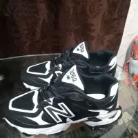 کفش برند عالی و مخملی سایز44