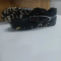 کفش فوتبال و سالن واقعا اورجینال