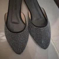 کفش ورزشی