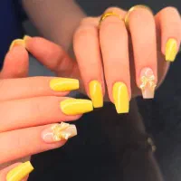 کاشت‌ ناخن فقط ۳۸۰