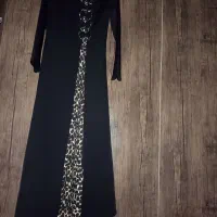تعدادی مانتو و لباس مجلسی