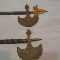 دوتا تبرزین