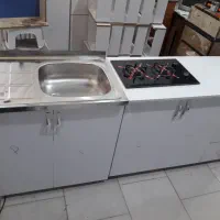 .کابینت ظرفشویی . سینک. گاز .شیر آلات