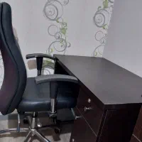 میز وصندلی اداری