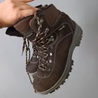 بوت کوهنوردی ضد آب