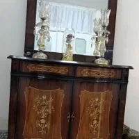 آینه کنسول در حد غ
