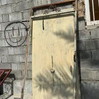 در حیاط