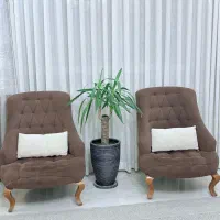 مبل ۶ نفره به همراه میز وسط و دو‌عسلی