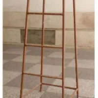 چهارپایه فلزی سبک وزن