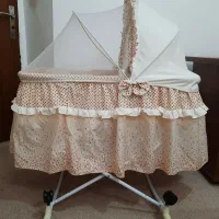 گهواره نوزاد