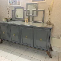 میز تلویزیون و آیینه و کنسول