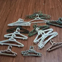 چوب لباسی درجه یک جهت بوتیک و مصرف خانگی.کاملانو