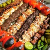 کوبیده زن.کباب زن