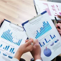 مشاور مالیاتی ، مشاوره و خدمات مالی